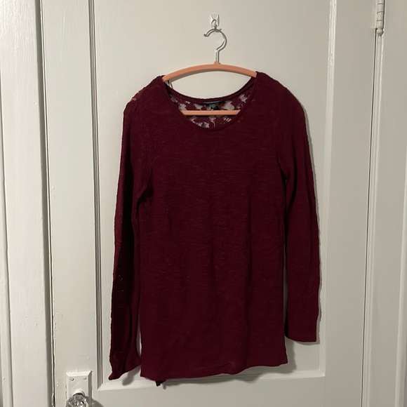 NWT AMERICAN EAGLE SWEATER - Picture 1 of 4
